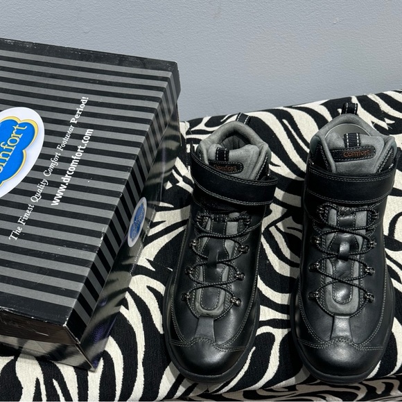 Dr Comfort Ranger hiking boot in black leather. New in box. - Picture 3 of 6